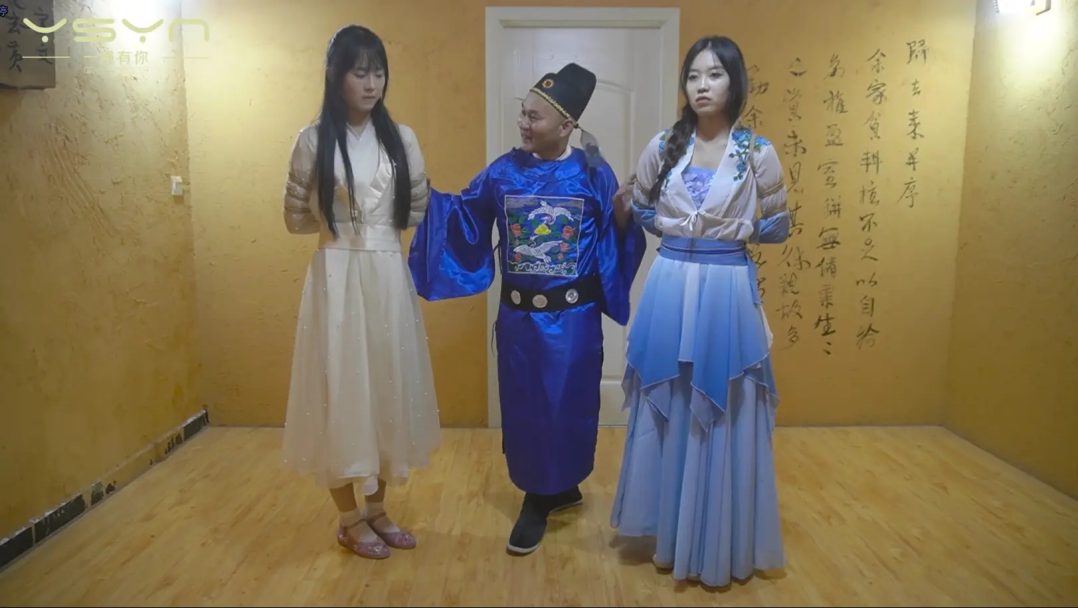 色迷知县命手下抓来两个舞女五花大绑跳舞威逼刑罚老虎凳滴蜡挠打脚心玩弄冤假错案-10