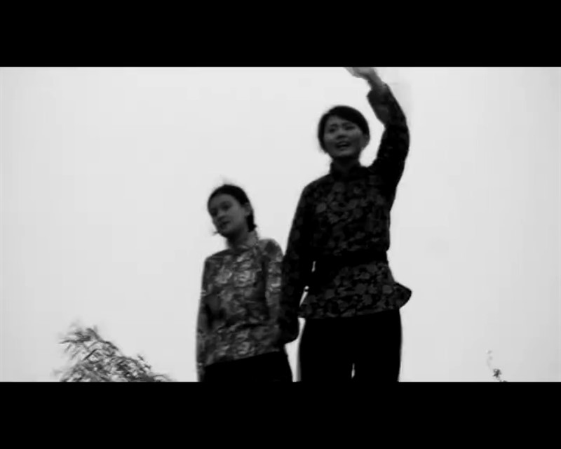 苦斗 - 于静 冰冰 小雨-3