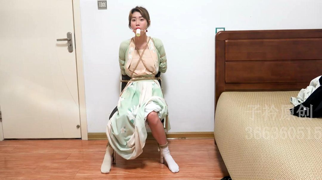 千千 五花 深厚口塞 口水 放置-4