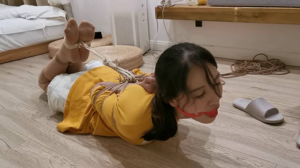 莞尔极限后手驷马口水盛宴-8