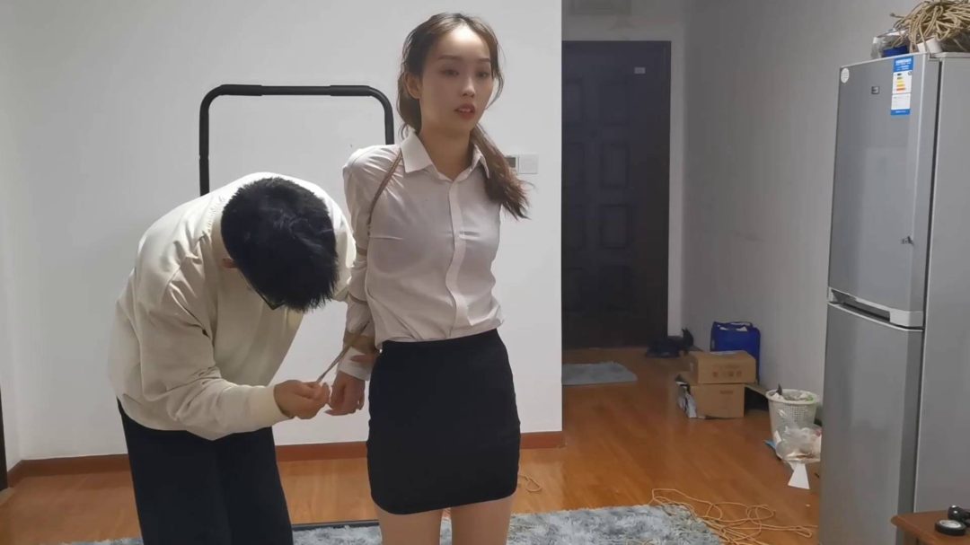 甜妹雨琪紧缚实验（挑战篇）-6