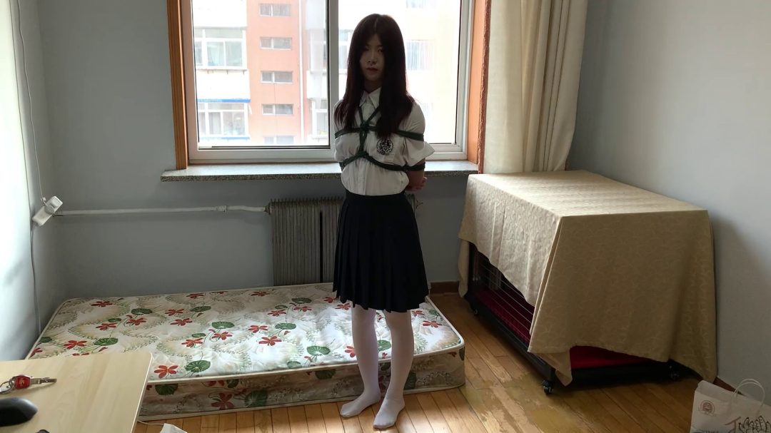 小婉试镜日式驷马-4