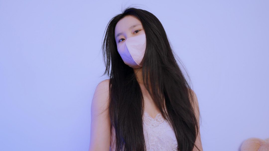 【丝米定拍】《女友游戏Ⅳ》女友换上性感的睡衣在我面前发sao，忍无可忍绑起来，开腿+股绳+丝袜口球，女友虽然在挣扎但我看得出是在享受，丝袜套头+绷带缠绕，她愈加刺激用头蹭我，看来前戏够了...-3