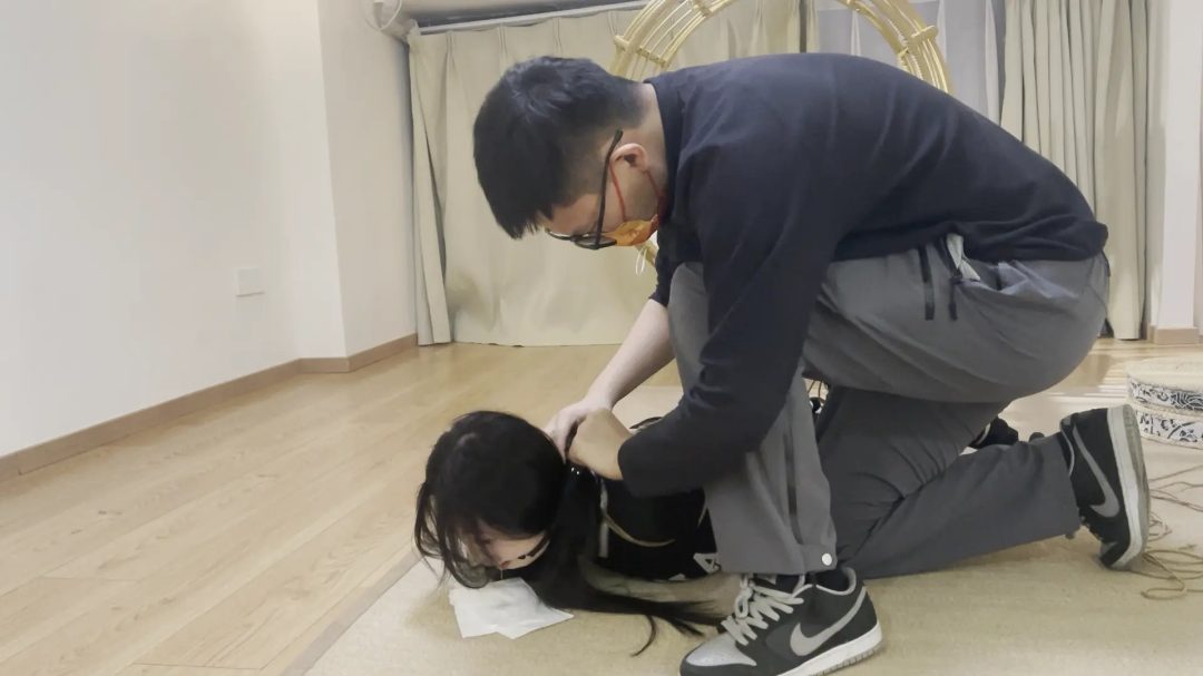 奥特曼订拍 小陆的捆绑挣脱挑战-5