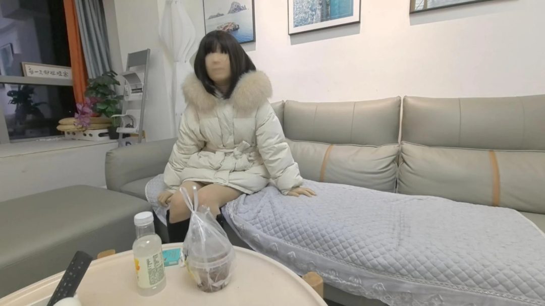 【ZENTAI定拍】客户定拍缝制全包十几个小时 外出逛夜市小吃街 紧张得我不敢说话她倒是-5