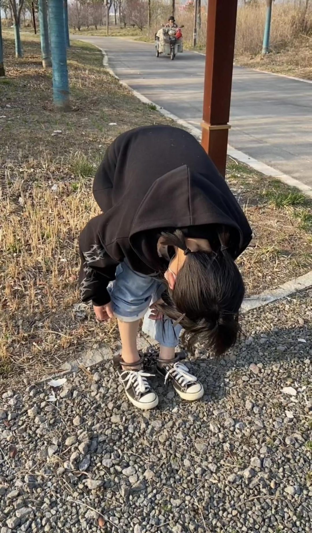 19岁不良少女的镣铐日常-8