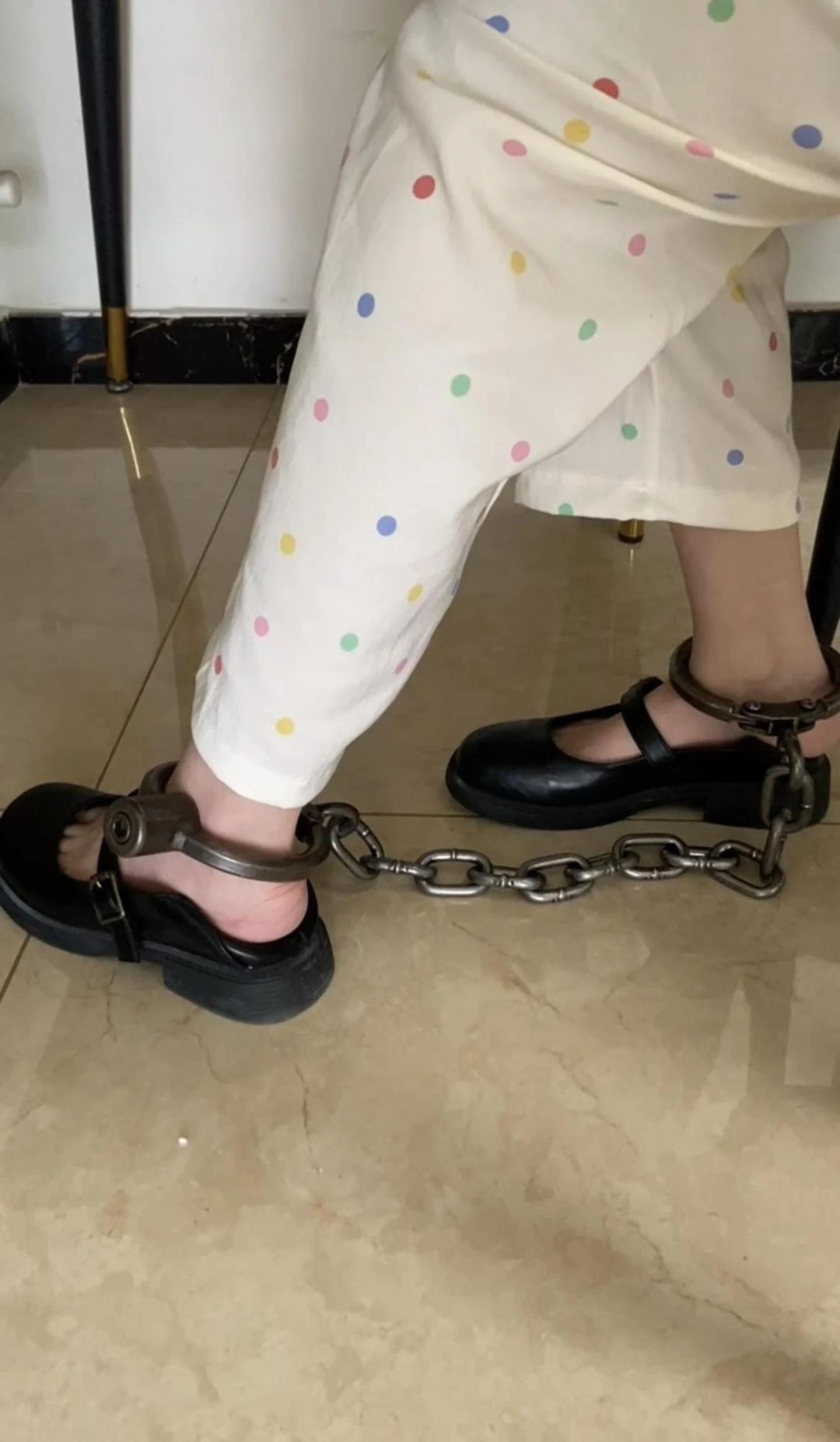 19岁不良少女的镣铐日常-6