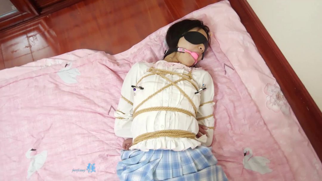 定拍小零过膝袜驷马-4