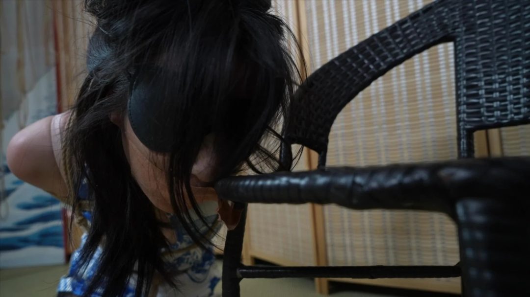 嗷嗷-旗袍&体操服，为了躲避债务 被迫...-4