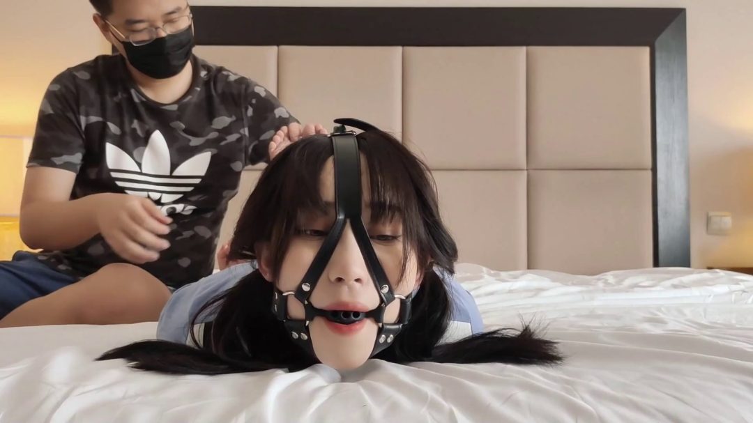 欣妍严厉抓起驷马重摔-6