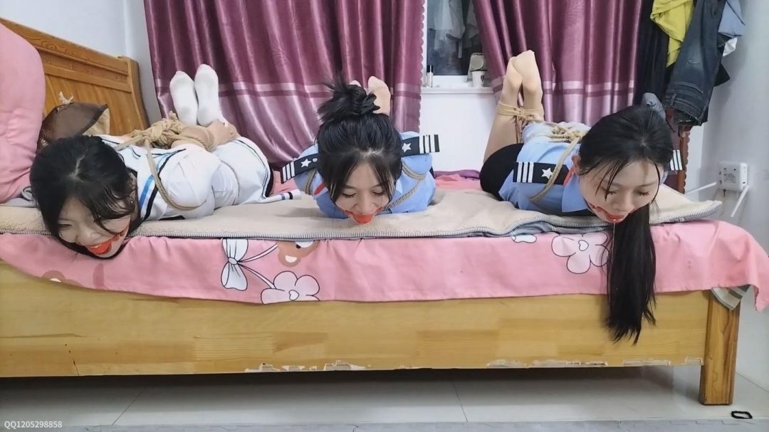 精致定拍《小学妹和女探员》-10