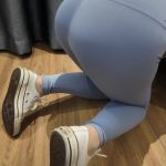 【瑜伽妹妹】瑜伽裤+裤里丝+匡威帆布鞋+SP 身体不受控制颤抖