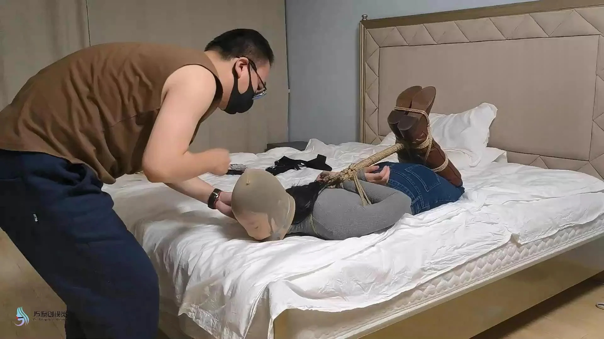 102d5aaec2825ef049719fc2f279703e