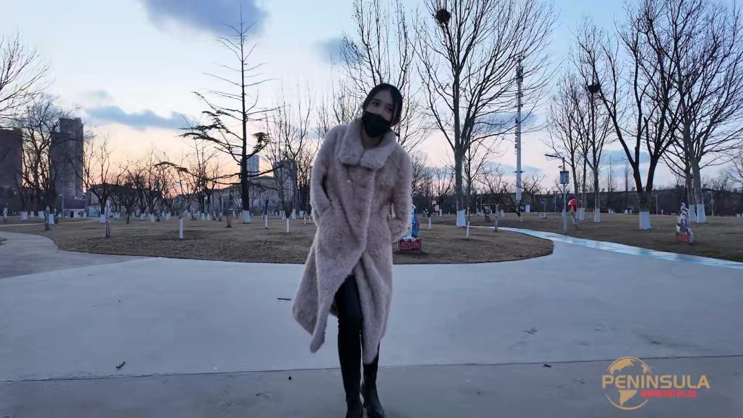 【半岛束艺台】【佟司】这竟然是她第一次户外散步-3