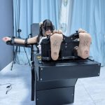 【咕咕】糖糖山药责-新鲜山药涂抹脚心腋下、足底“按摩”、羞耻足底涂鸦、小萝莉哭腔求挠！