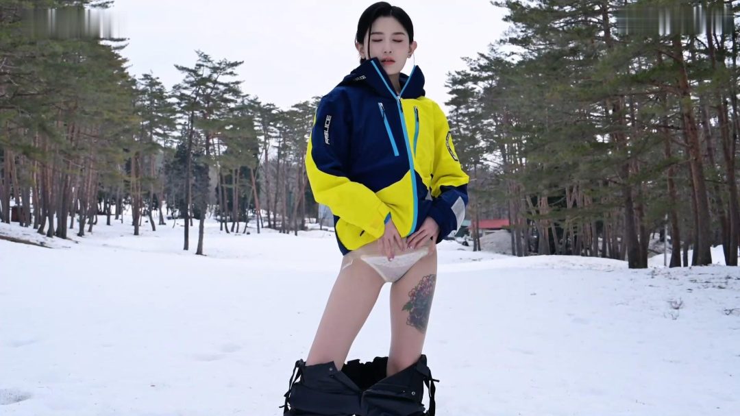 雪境蜕衣极度诱惑-5