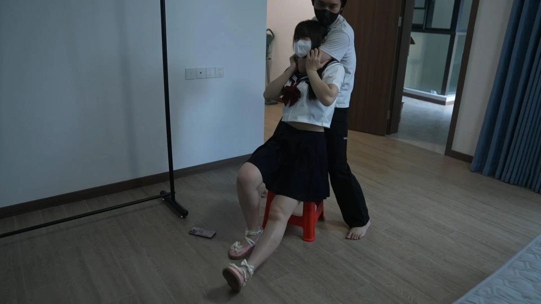 【小萌同学】定拍JK被勒脖子-4