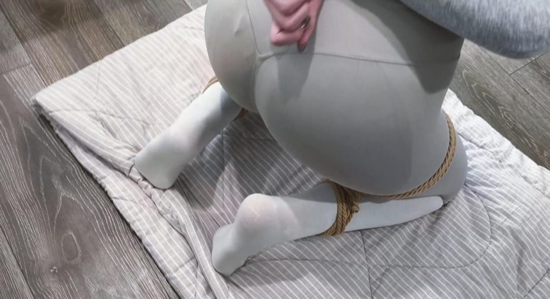 【禾一定拍】（私人订制） 缚虐关关 日式紧胸缚 强制堵嘴 大量口水-4