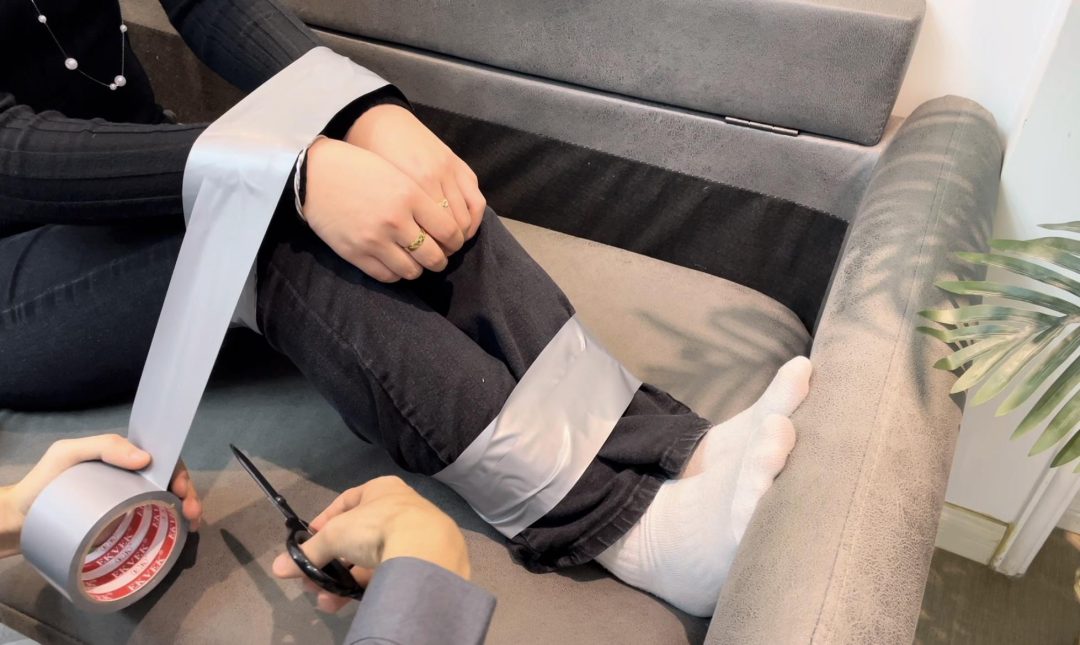 【缚艺录】【小程】【小卫】胶带的双人连缚-2