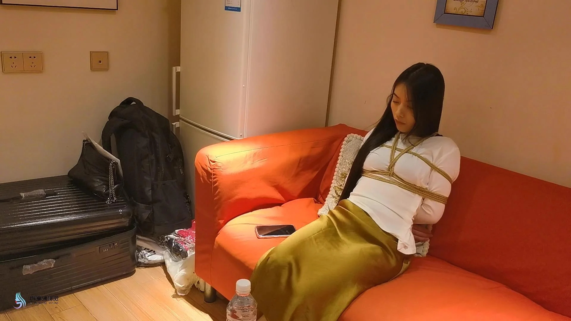 114b4999a4d199bbc75773d7e40e7e7d