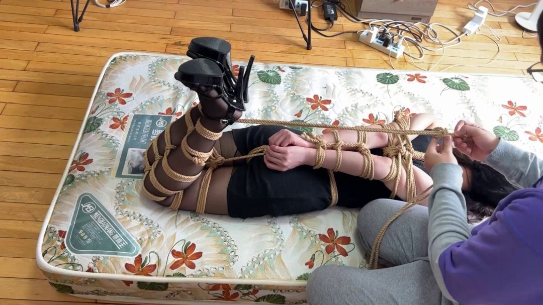 欣妍并肘蛇缚爆杀驷马-4