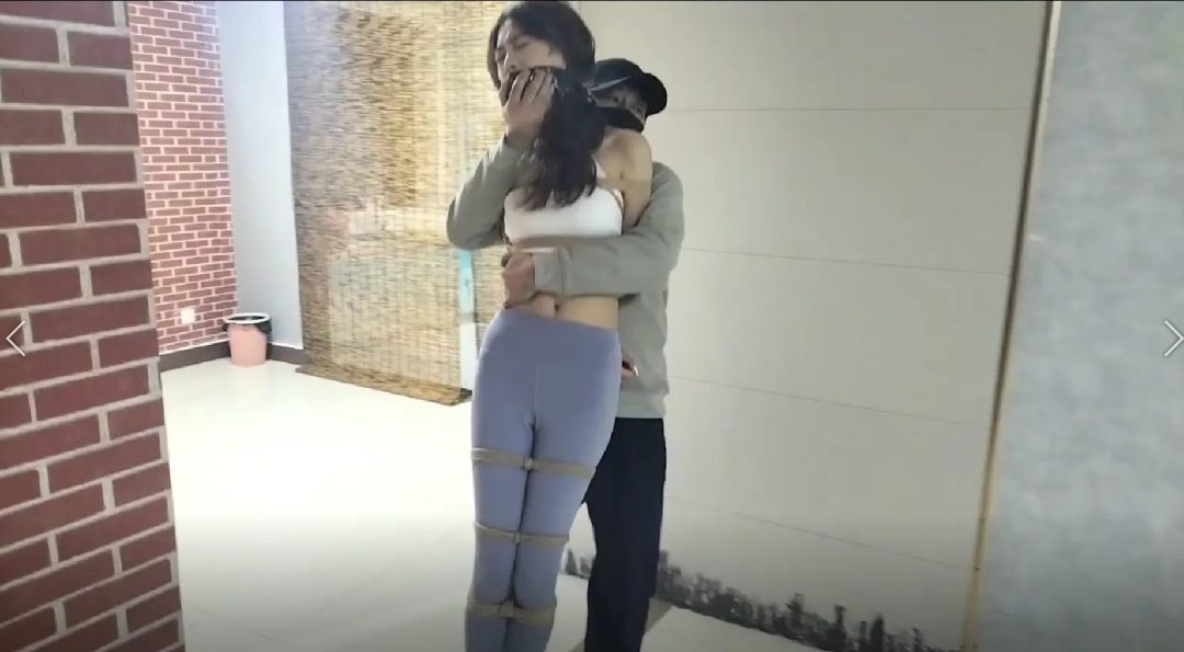 【希潼】精致定拍——配合的俘虏-2