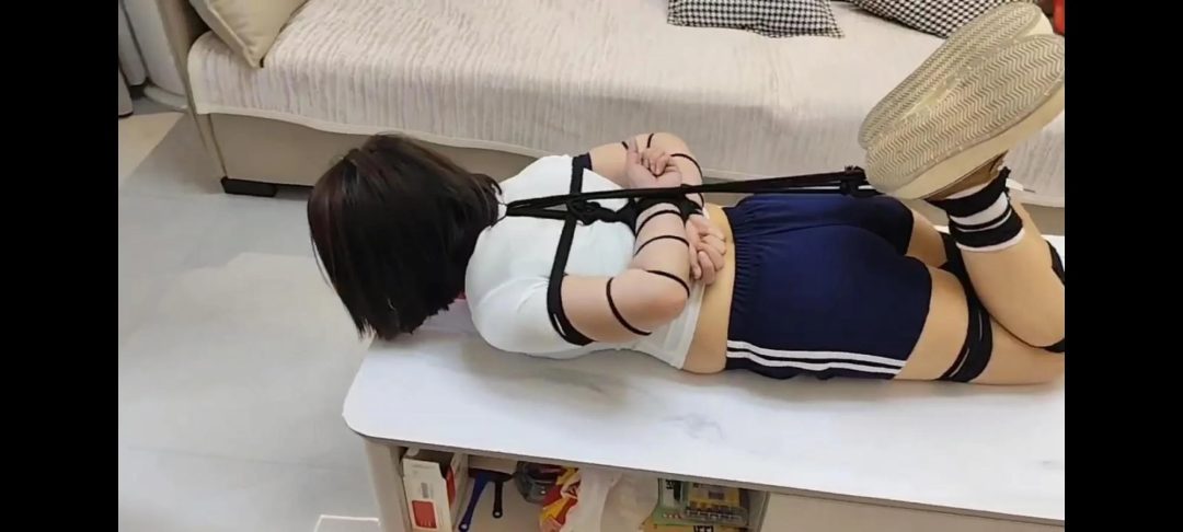 闺蜜游戏（脱缚挑战）-4