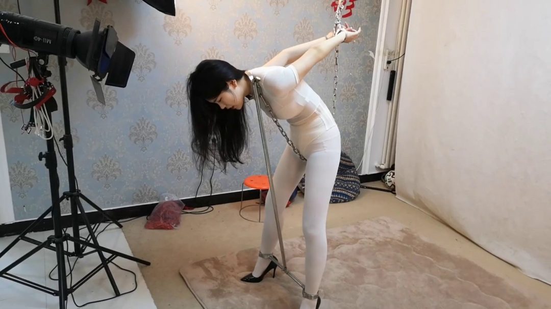 贝伊人镣铐禁-7