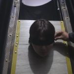 【无声的罪罚】伤人自首的女孩戴上颈手铐脚镣噩梦里五花大绑上断头台惊醒放风劳动判处死刑注射