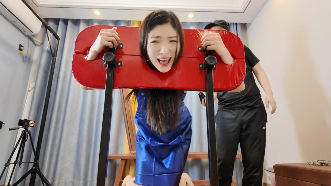 女N佳佳的故事1-2