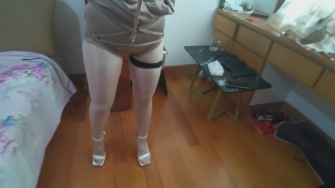 极限绞刑垫脚+股绳拉扯勒Y、铁链R夹吊扯虐-9