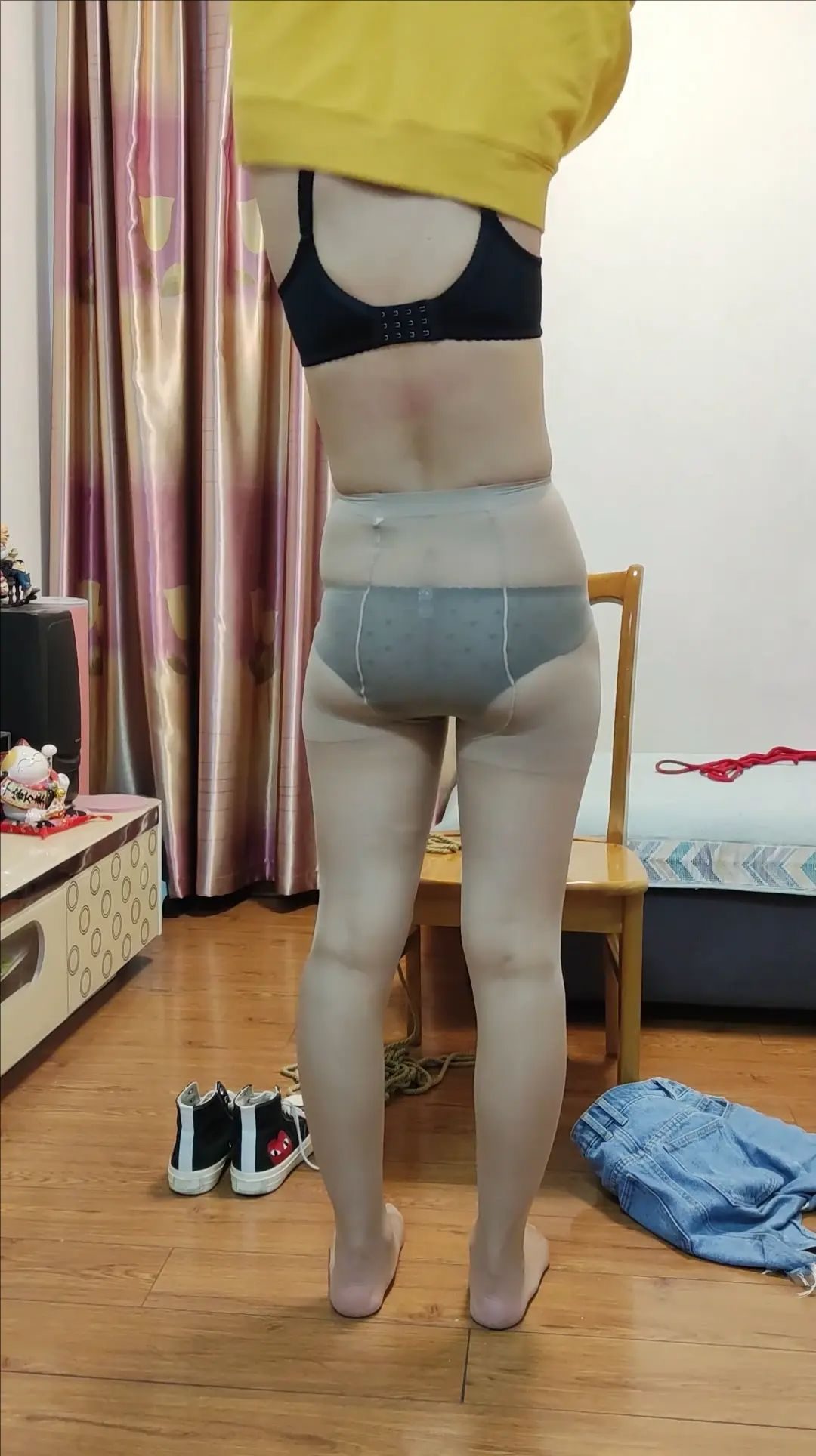 二月二羊抬头——绞刑Ⅳ失禁-8