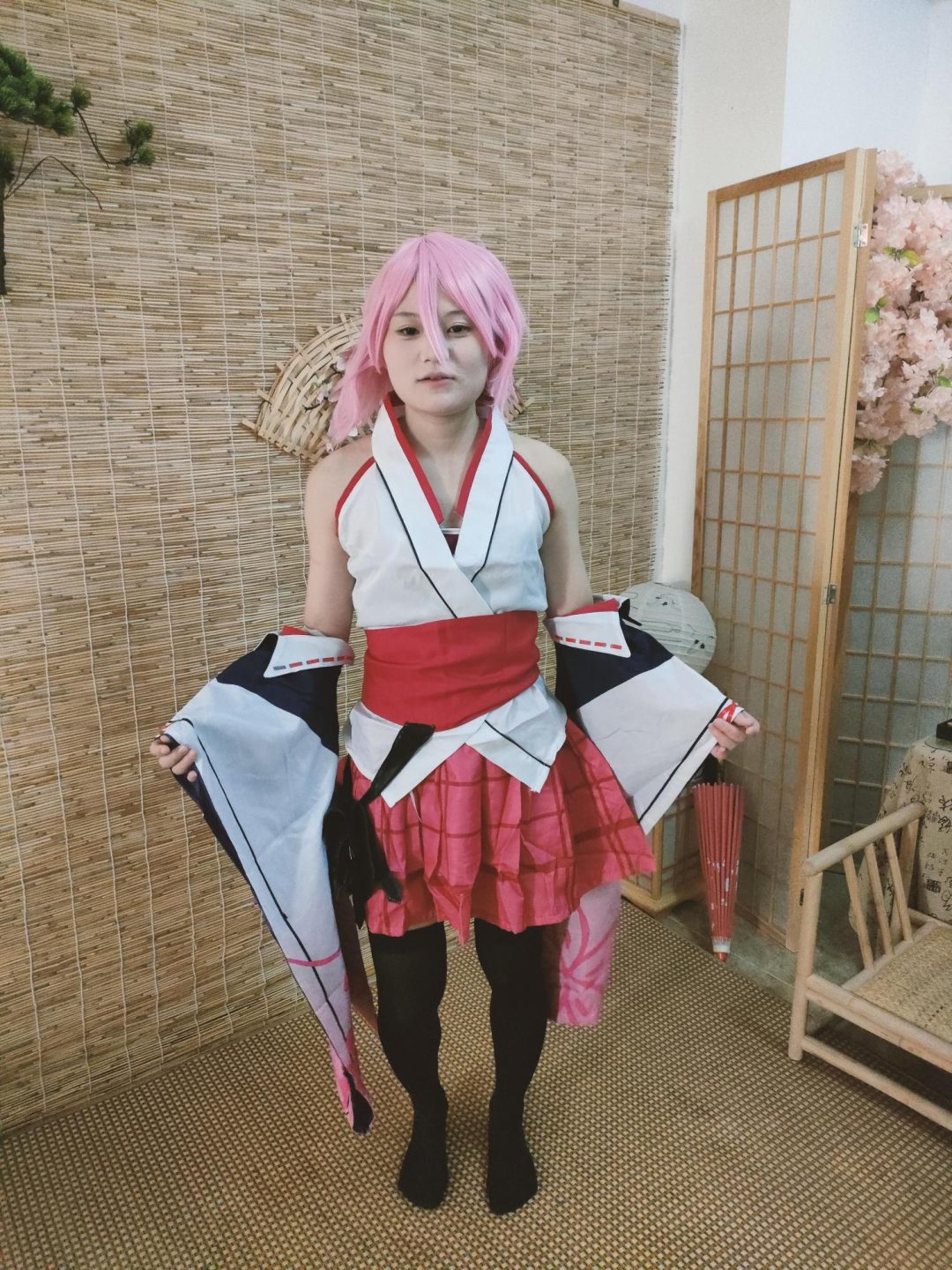 原神八重COS服+超紧紧缚+跪缚+丝袜蒙眼+白丝堵嘴+黑丝诱惑-5