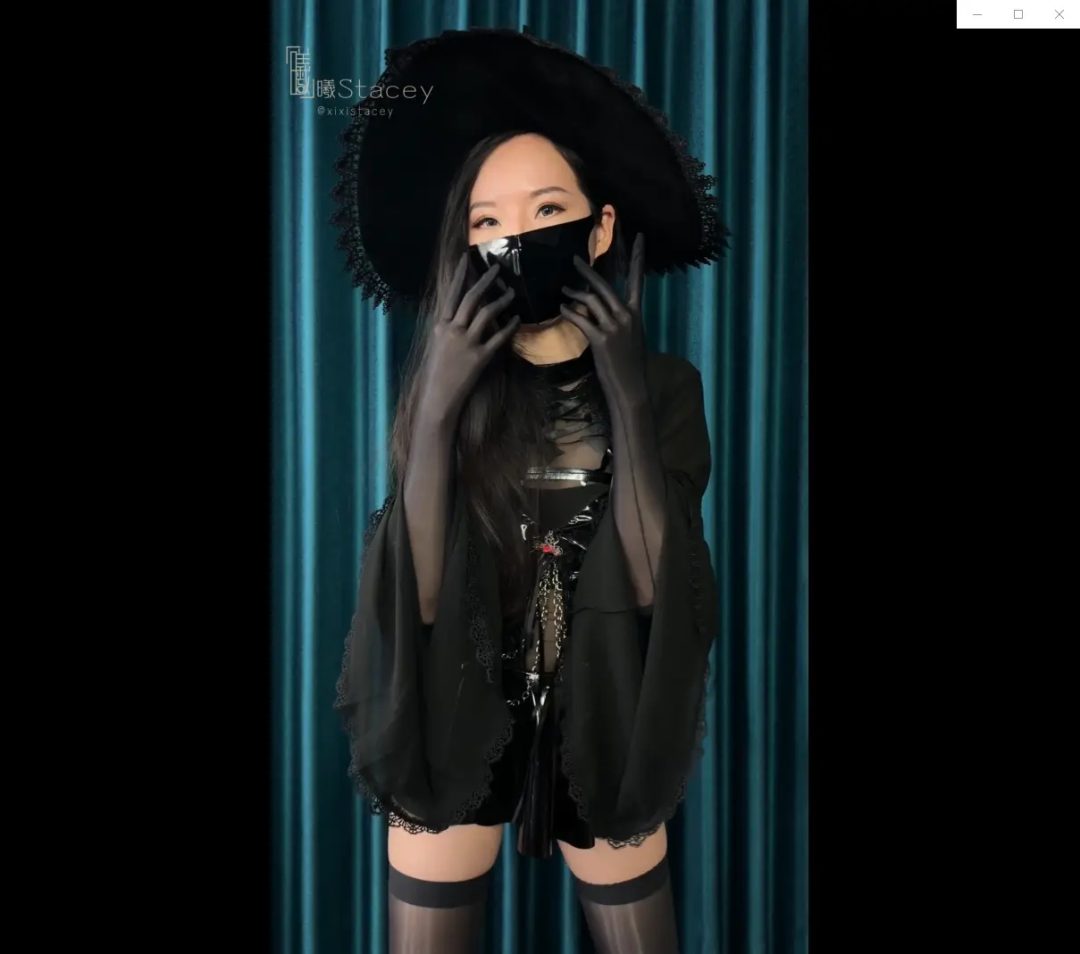 曦曦Stacey之黑丝神秘女巫的禁忌诱惑：每一寸都散发着致命的诱惑…-4