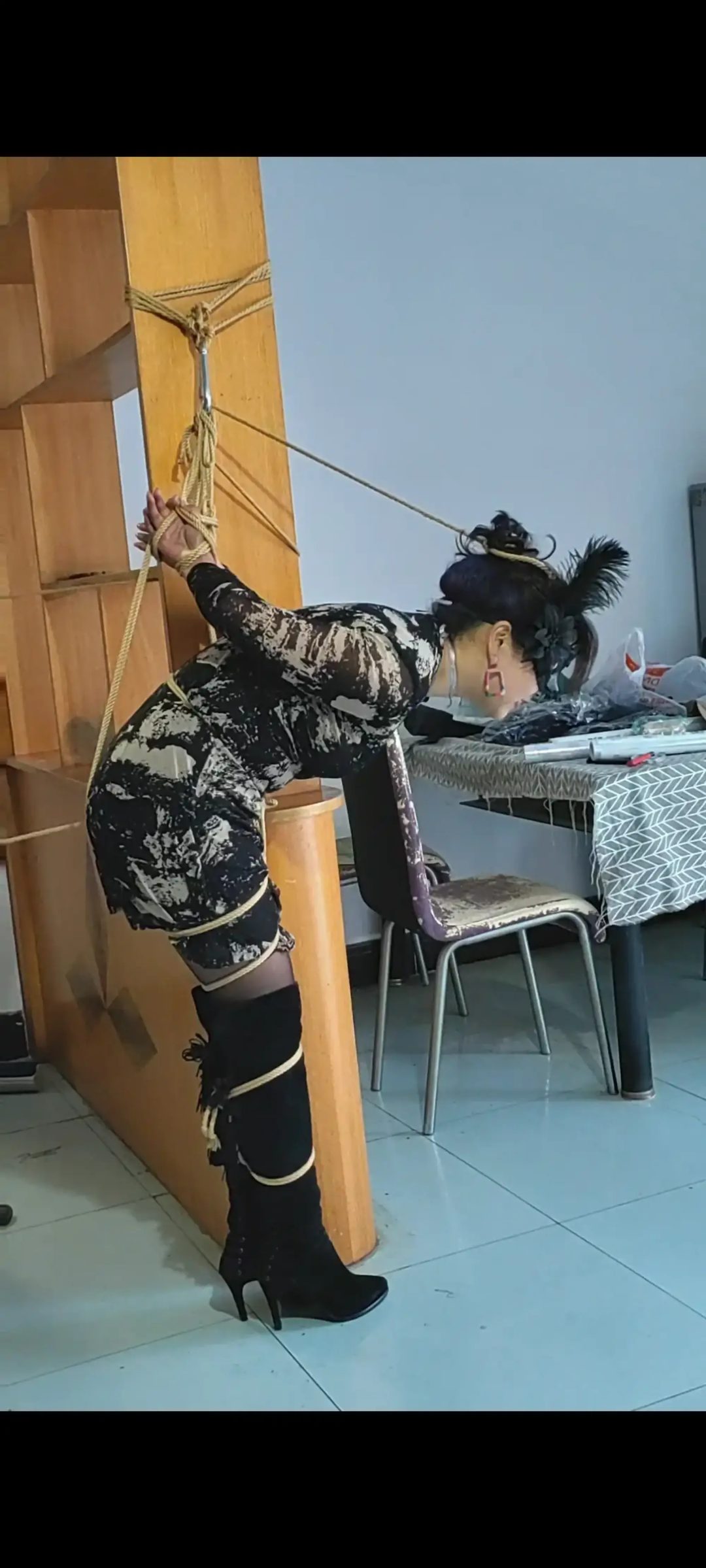 巫巫第一部视频，中年丰满熟女的丰满试镜-2