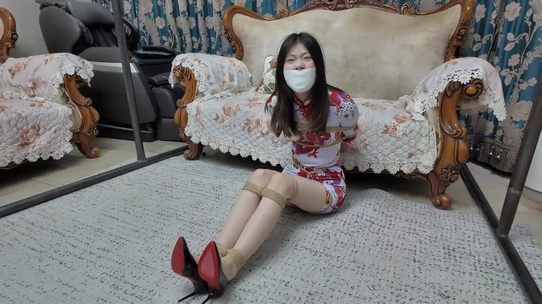 尤物收藏夹·婧伊·借钱不还会被绑哦-6