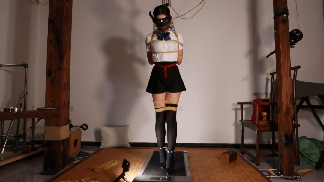 路由工作室：文慧电击三部曲第二部 高跟跑步机超大口球强制电击-3