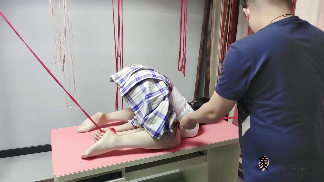 小0的封嘴蒙眼手铐脚铐-2