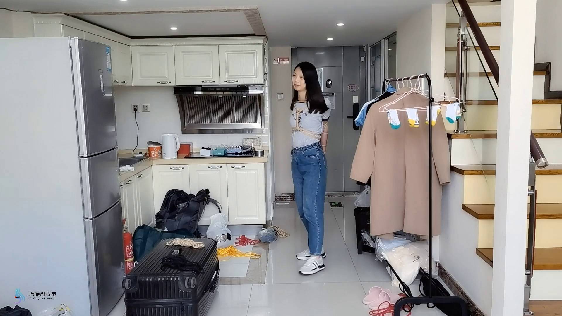 1a061d46f0f64d094a5d0e5708e1f3e7