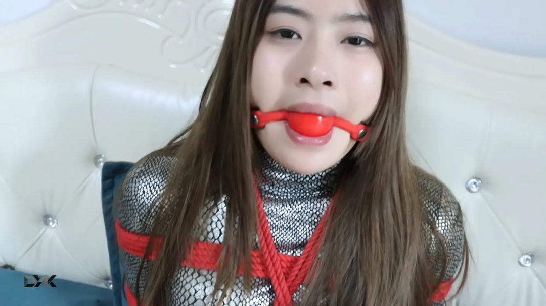 尤物收藏夹·希希·约拍需谨慎-4