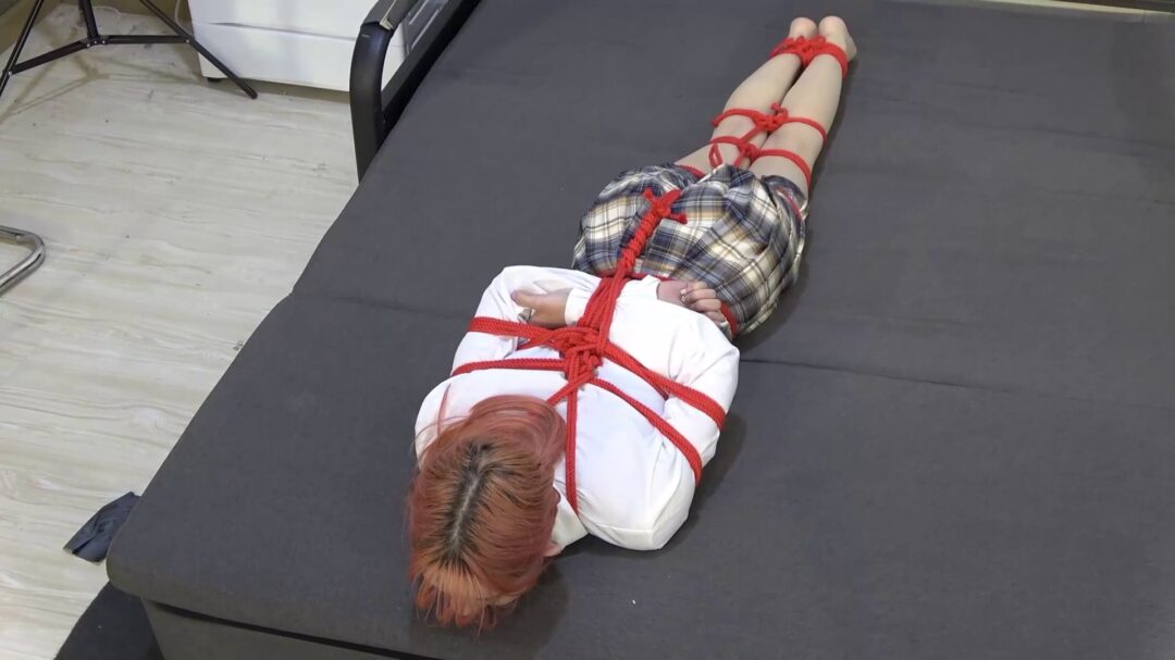 定拍珊珊JK制服捆绑放置-1