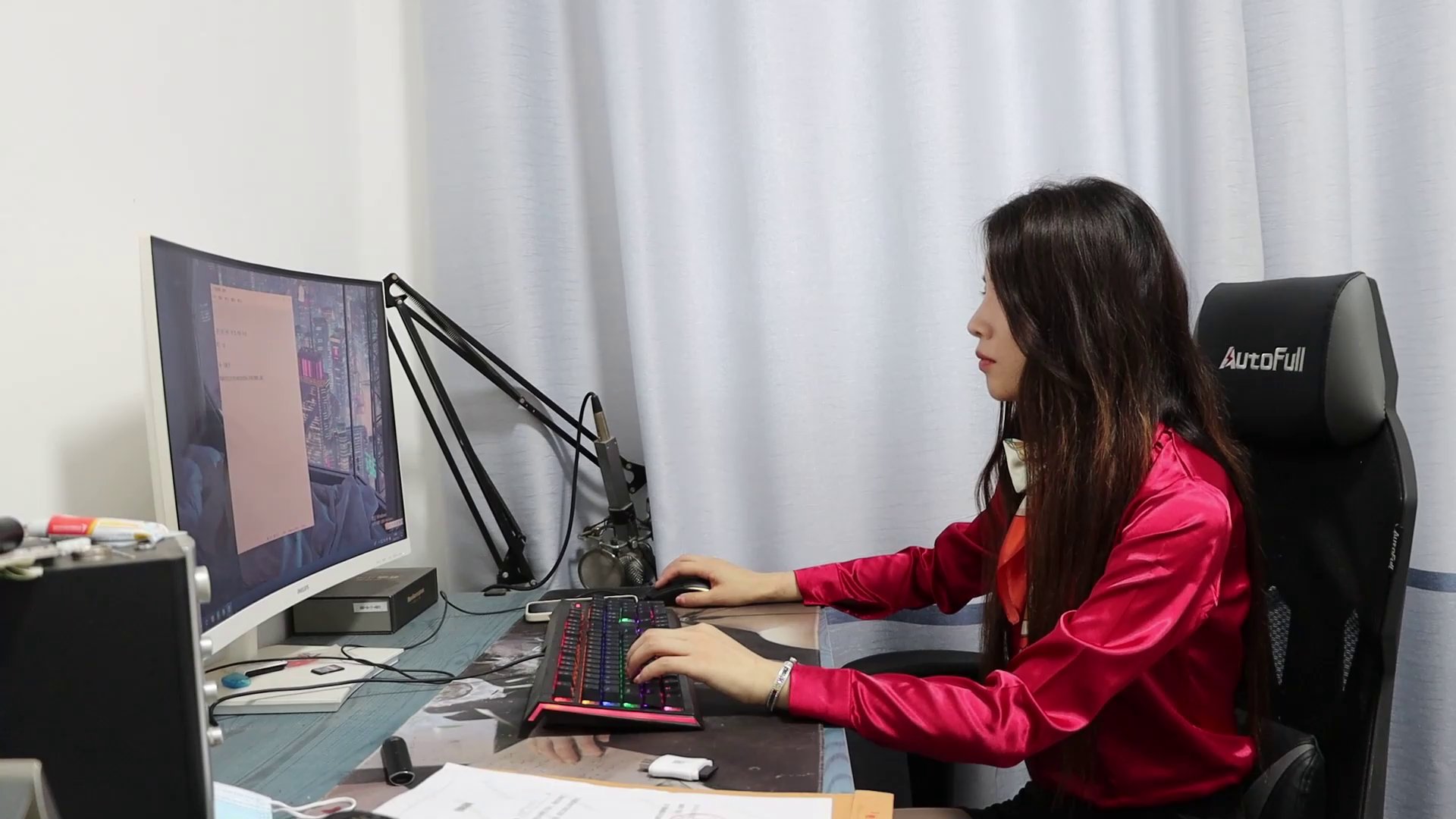 定制丝绸女郎的嫉妒心（上）文清 柳洋