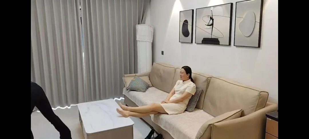 妹妹的秘密（手臂上的痕迹）-1