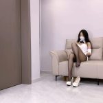 《少女情劫》-兔女郎被日式紧缚,并腿捆,尾巴,口球,吊着放置,拉拽股绳刺激下边,直臂紧缚,分腿蟹缚折腿捆,口塞,驷马马具口球,强制弓腰等等