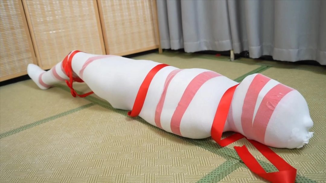 嗷嗷-油亮丝袜全包，用掉将近三十条丝袜的全包-10