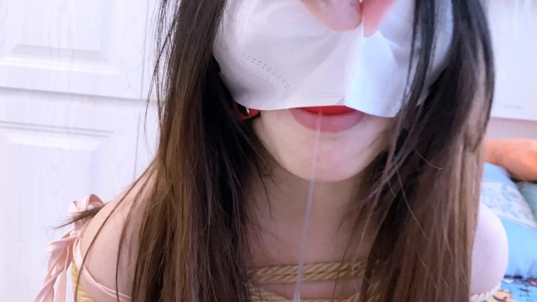 【嗷大喵】-《吃鱼的喵》-日式紧缚,胸缚,股绳,蛇缚并腿缚,强制弓腰,口球,折腿分腿驷马,跪走,跪趴,sp抽打,掐博,扇耳光等等-8