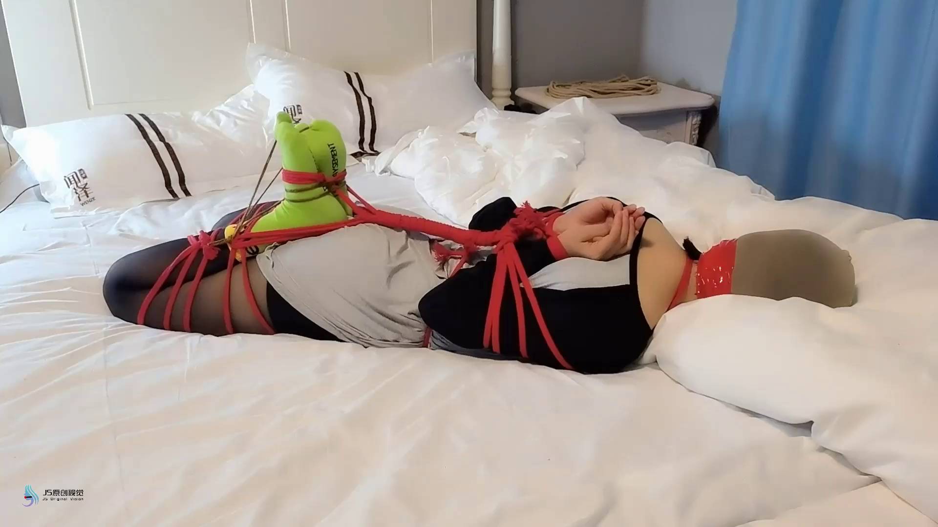 28d8bb66ba32c592775f519306539b8c