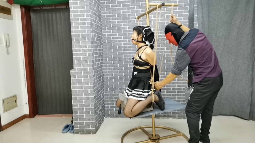 云儿 固定橡胶三角木木板上旋转-3