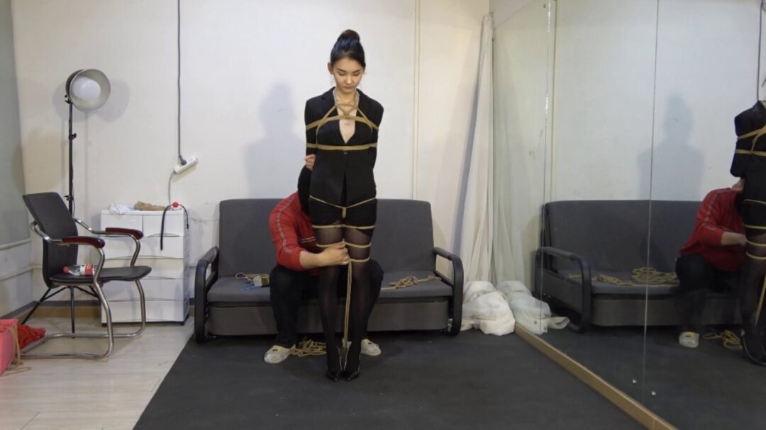 学生的报复 果果主演-6