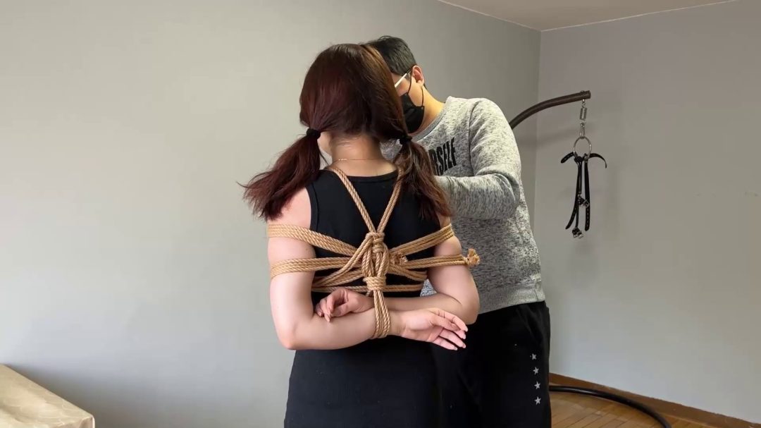 小丰满妹子极紧蛇缚驷马-1